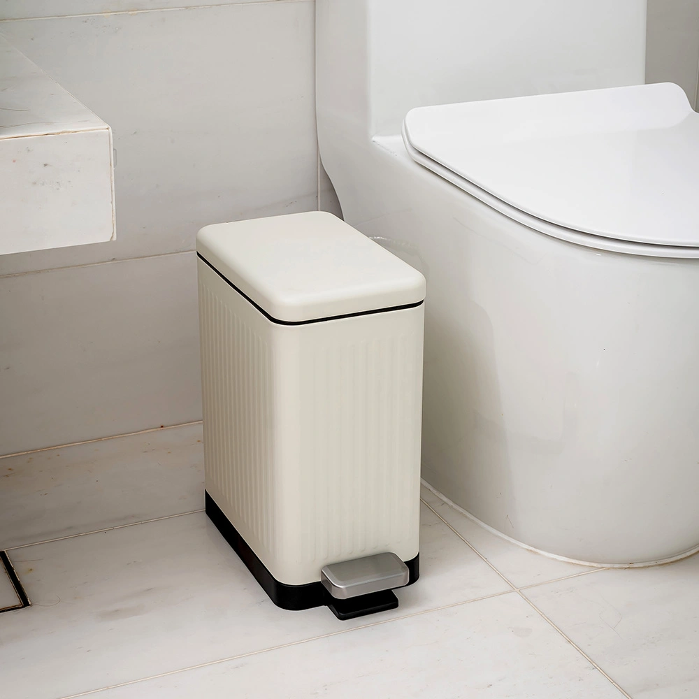 WB-4251-WHITE-Moodshot-2